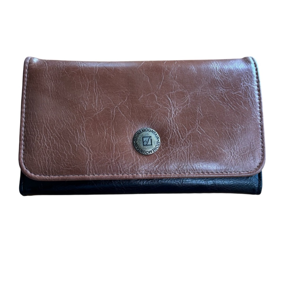 Stone Mountain Women’s Accessories Black Wallet Tri Fold